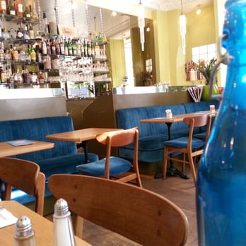 L'Acanthe - French Near Me - Paris, 75