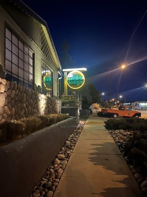 The Motor Lodge by null