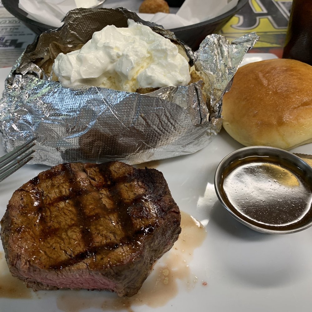 Annie's - 7oz Filet with huge baked potato. Delicious. - New American Near Me - Enterprise, Alabama