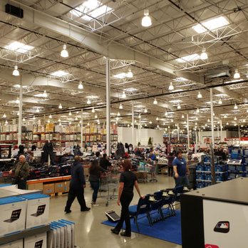 Costco Wholesale - Store is INSANELY crazy and parking is an absolute mess! - Department Stores Near Me - Boise, Idaho