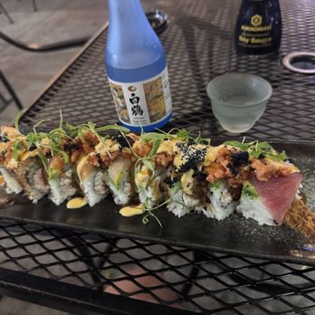 Sushi Paradise - Paradise Roll - Sushi Bars Near Me - Sacramento, California Sushi Paradise - Paradise Roll - Sushi Bars Near Me - Sacramento, California