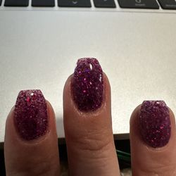 Jessi’s Nail’s - Tips of my natural dips nails don't seem to have the full color I sure hope they don't break in two weeks
