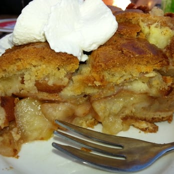 Winkel 43 - Appeltaart with whipped cream - Desserts Near Me - Amsterdam, New Hampshire