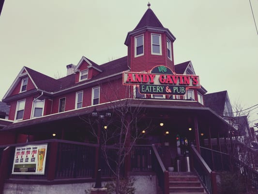 Andy Gavin's Eatery & Pub by null