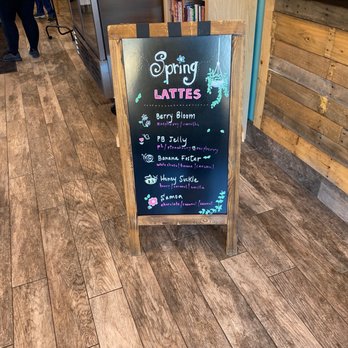 Muni’s Coffee Joint - Coffee & Tea Near Me - Lindenhurst, New York