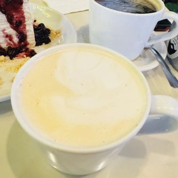 Barbas Cakes And Coffee - Mazapan latte - Cafeteria Near Me - Tijuana, BCN Barbas Cakes And Coffee - Mazapan latte - Cafeteria Near Me - Tijuana, BCN