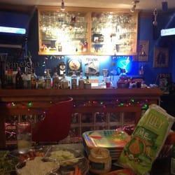 Findlay's Bar & Grill - Getting stuck in locally!