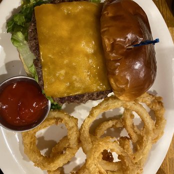 Wicho's House - Huge, juicy hamburger! - Breakfast & Brunch Near Me - Grapevine, Texas Wicho's House - Huge, juicy hamburger! - Breakfast & Brunch Near Me - Grapevine, Texas