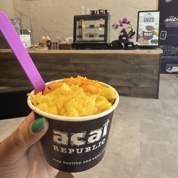 Acai Republic - Tahiti Açaí bowl with pineapple Mango topping - Acai Bowls Near Me - Seal Beach, California