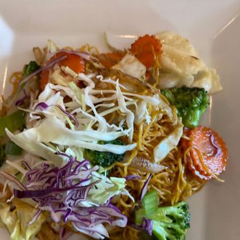 Thai Kitchen - Vegetarian low mein. - Thai Near Me - Albuquerque, New Mexico