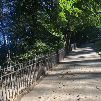 Riverside Park Conservancy - Trail - Parks Near Me - New York, New York