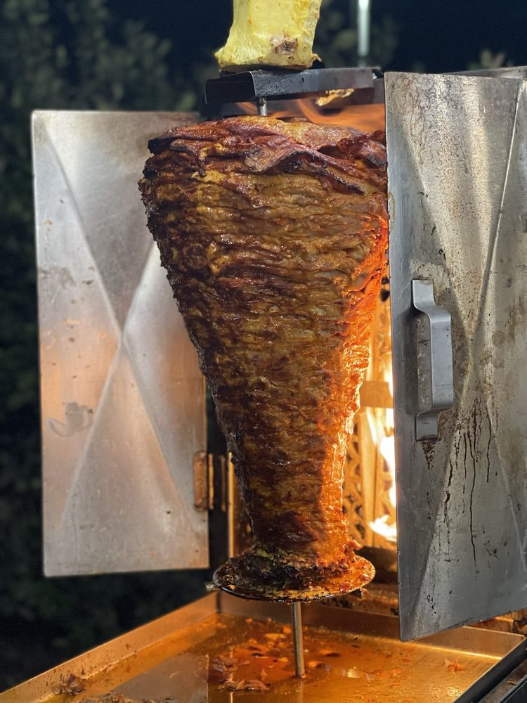 Hollywood Famous Tacos