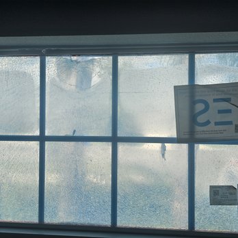 Florida Window & Door - Broken window from initial install that they somehow didn't notice until the old window was out. - Door Sales/Installation Near Me - New Smyrna Beach, Florida