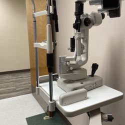 Ophthalmic Consultants Of The Capital Region - Waiting.... waiting.... waiting... only been an hour wait so far