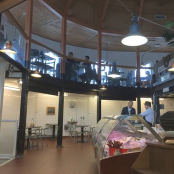 Fat Ramen - Seating area - Ramen Near Me - Helsinki, 18 Fat Ramen - Seating area - Ramen Near Me - Helsinki, 18