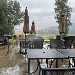 Gorgeous views, even on this rainy morning. Gorgeous views, even on this rainy morning.