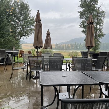 Blue Heron Cafe - Gorgeous views, even on this rainy morning. - American Near Me - Sandpoint, Idaho Blue Heron Cafe - Gorgeous views, even on this rainy morning. - American Near Me - Sandpoint, Idaho