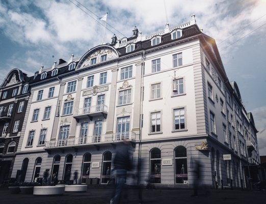 Hotel Royal by null