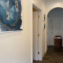Acupuncture Healing Corner - Hallway to one of the two treatment rooms