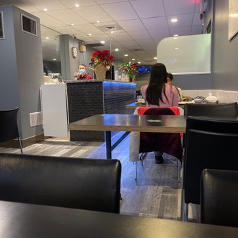 Hong Kong Bistro Cafe - Second floor restaurant with view onto Dundas. Nice and cozy here. - Chinese Near Me - Toronto, Ontario