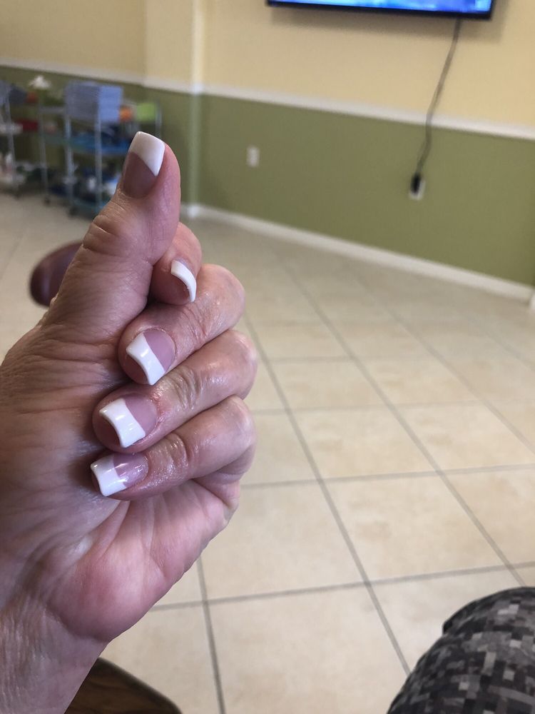 GLEN LAKES HAIR & NAILS Updated September 2024 9579 Commercial Way