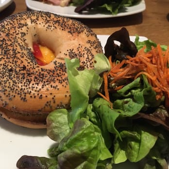 Barista and Baker - Salad Near Me - Paris, 75