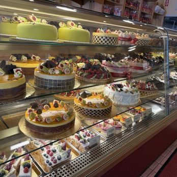 Schubert's Bakery - Bakeries Near Me - San Francisco, California