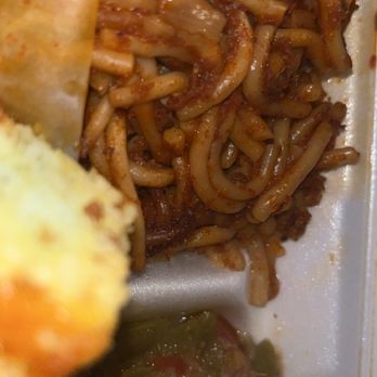 Doll's Kitchen - Up close of the Spaghetti and green beans - Soul Food Near Me - Fresno, California Doll's Kitchen - Up close of the Spaghetti and green beans - Soul Food Near Me - Fresno, California