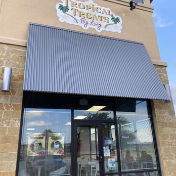 Tropical Treats by Lucy - the front of the restaurant - Desserts Near Me - Lubbock, Texas Tropical Treats by Lucy - the front of the restaurant - Desserts Near Me - Lubbock, Texas