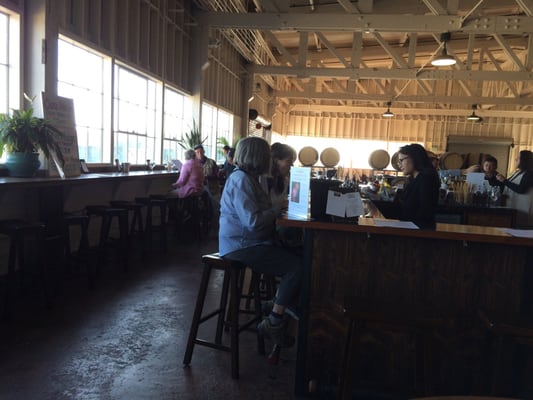 Riggers Loft Wine Company-R&B Cellars by null