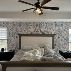 J & R Painting & Wallpaper