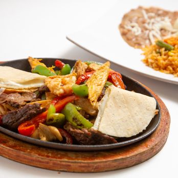 El Rincon Mexicano - fajitas mixtas - Mexican Near Me - Santa Ana, California El Rincon Mexicano - fajitas mixtas - Mexican Near Me - Santa Ana, California