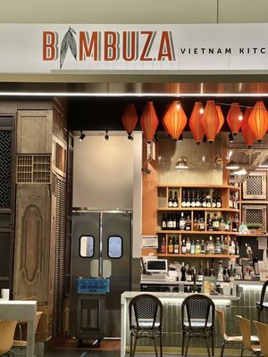 Bambuza Vietnam Kitchen - PDX Concourse C & E by null