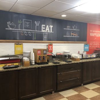 Hampton Inn Altoona - Breakfast - Hotels Near Me - Altoona, Pennsylvania Hampton Inn Altoona - Breakfast - Hotels Near Me - Altoona, Pennsylvania