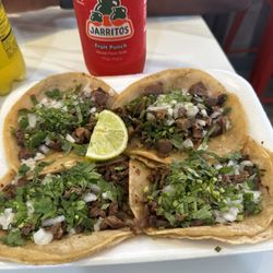 La Tapatia Grocery - Lengua tacos