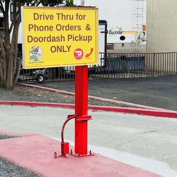 Tacos El Compa - Drive thru - Mexican Near Me - Castro Valley, California