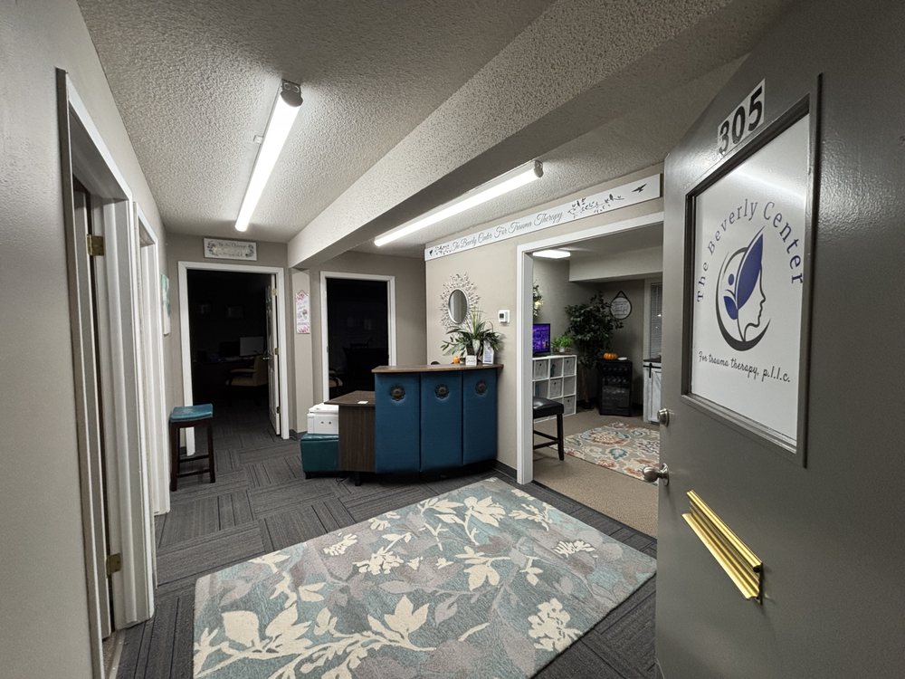 The Beverly Center for Trauma Therapy - grief counselor in Clive, IA