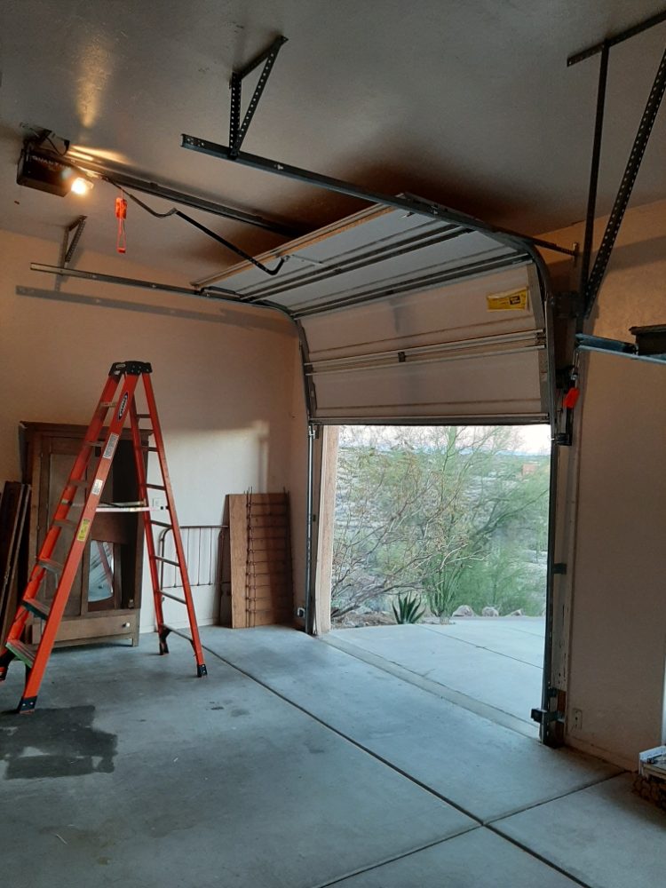Universal Door & Gate - Garage Door Contractor in Tucson, AZ