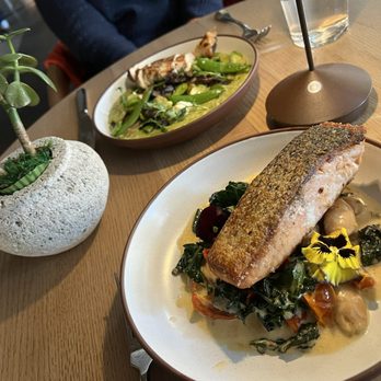 1 Kitchen - Salmon and Risotto - New American Near Me - Nashville, Tennessee 1 Kitchen - Salmon and Risotto - New American Near Me - Nashville, Tennessee