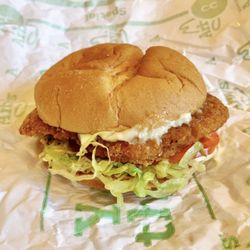Arby's - Classic Crispy Chicken Sandwich