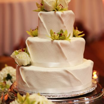 Lee's Florist & Nursery - Cake flowers - Florists Near Me - Berkeley, California Lee's Florist & Nursery - Cake flowers - Florists Near Me - Berkeley, California