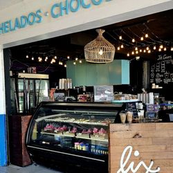 Lix Homemade Ice Cream - Exterior