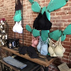 Gemini Moon Boutique