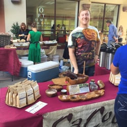 Corte Madera Town Center Farmers' Market