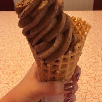 The Inside Scoop - Atomic freeze: chocolate peanut butter and cake crunchies. - Ice Cream & Frozen Yogurt Near Me - Coopersburg, Pennsylvania The Inside Scoop - Atomic freeze: chocolate peanut butter and cake crunchies. - Ice Cream & Frozen Yogurt Near Me - Coopersburg, Pennsylvania