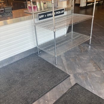 Shake Shack Westport - Empty - Burgers Near Me - Westport, Connecticut