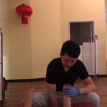 Feet First - This guy!!! Yesss!!! He is strong. - Massage Near Me - Henderson, Nevada