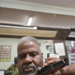 Michael's Barber Shop & Hair Care