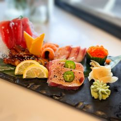 Rein Sushi & Hibachi - Sashimi platter