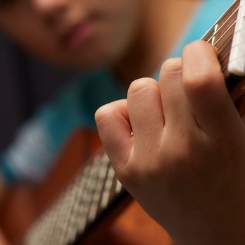 Honolulu Guitar Lessons - Musical Instruments & Teachers Near Me - Honolulu, Hawaii